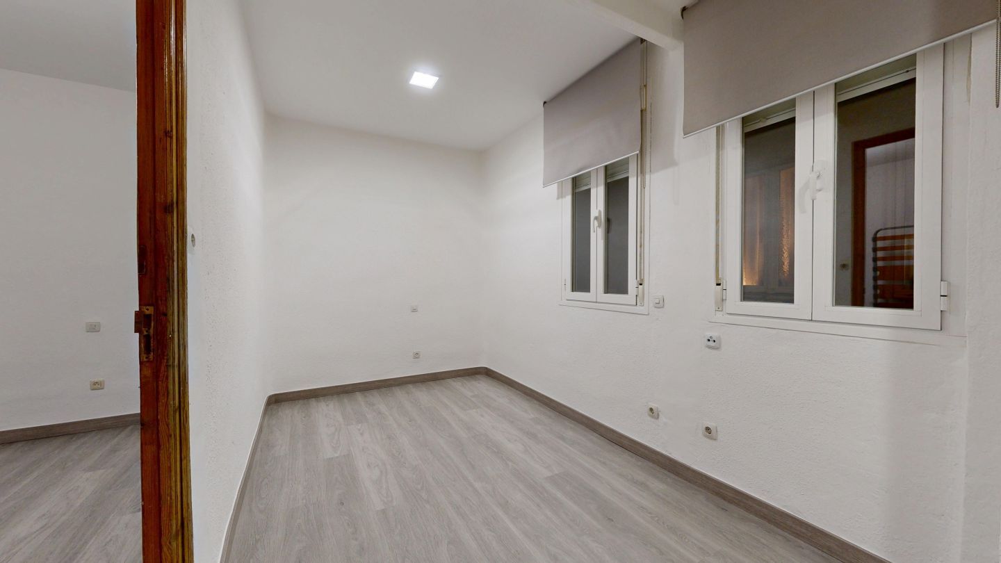 Bedroom of Flat to rent in  Madrid Capital