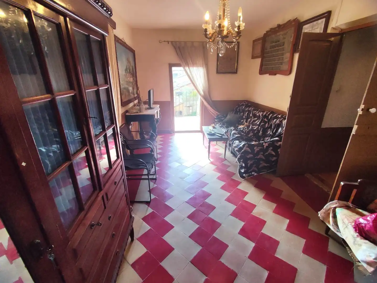Wohnzimmer von Einfamilien-Reihenhaus zum Verkauf in Azlor mit Terrasse, Abstellraum und Balkon