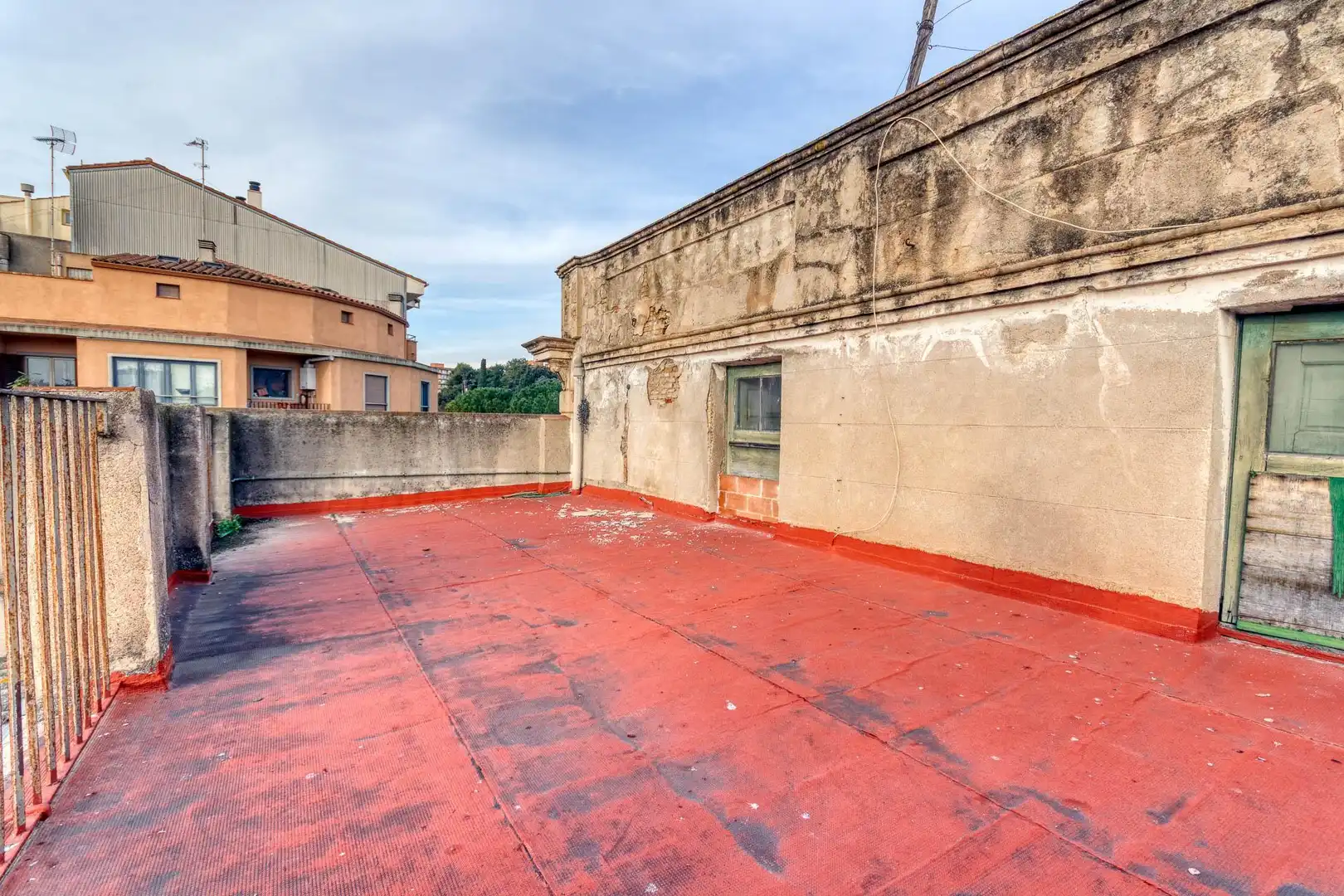 Terraza de Edificio en venta en Figueres