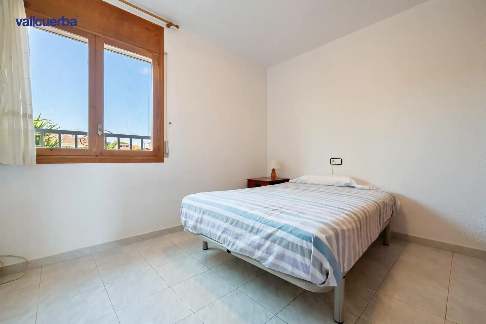 Dormitori de Casa adosada en venda en Cambrils amb Aire condicionat, Calefacció i Jardí privat