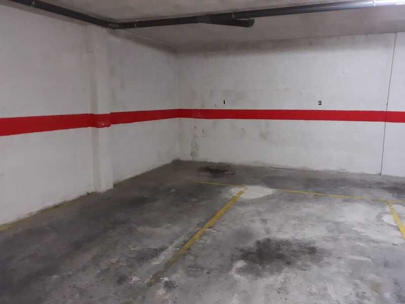 Aparcament de Garatge en venda en Consell