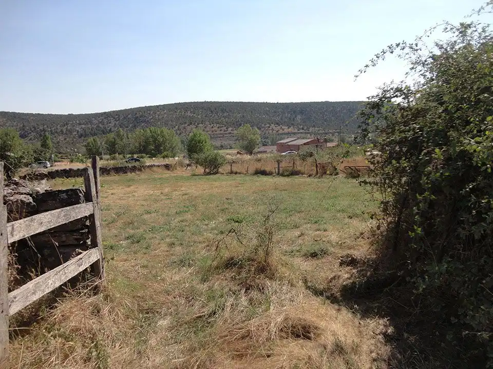 Residential zum Verkauf in Hontoria del Pinar
