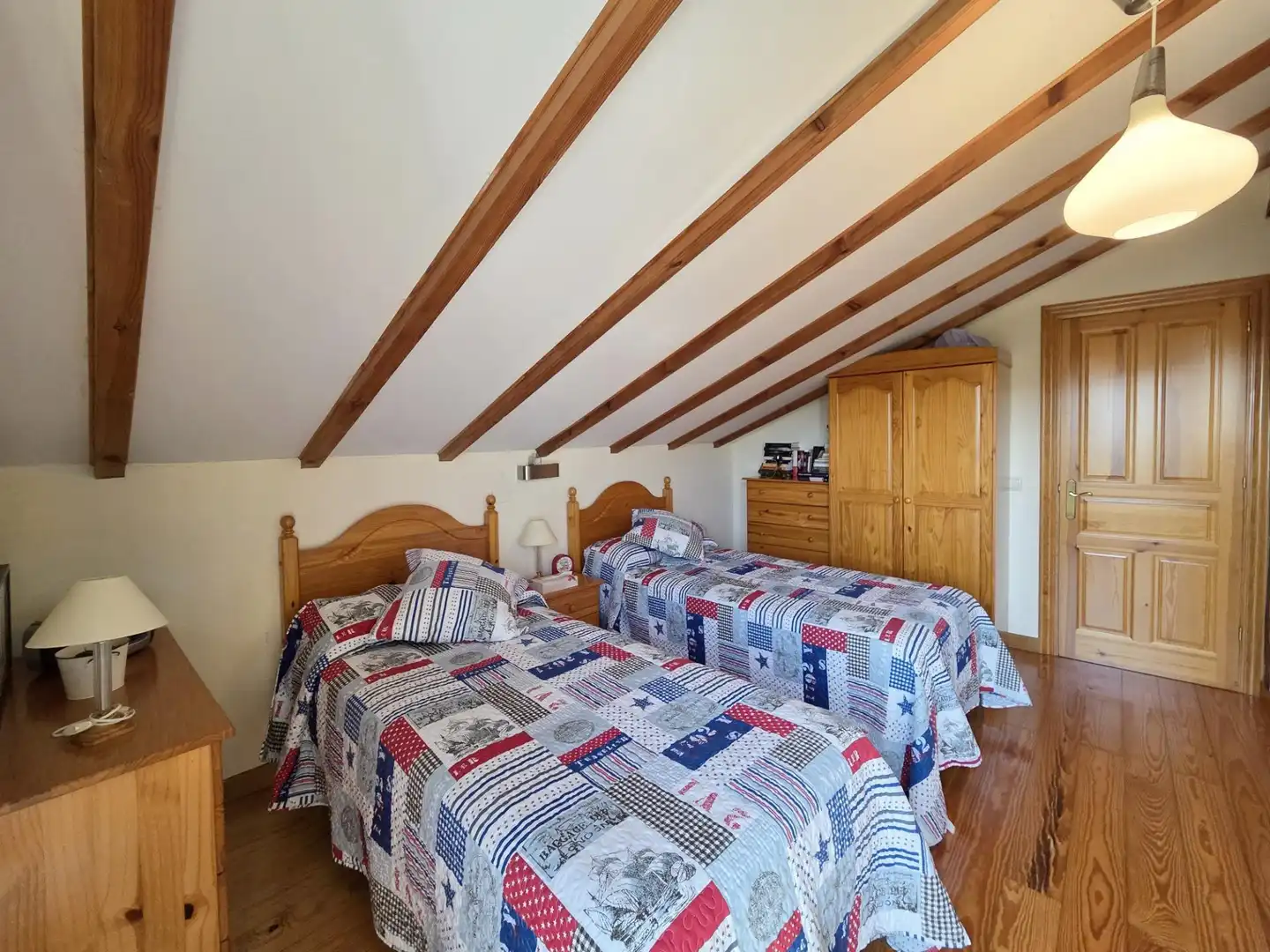 Schlafzimmer von Haus oder Chalet zum Verkauf in Piélagos mit Privatgarten, Terrasse und Abstellraum