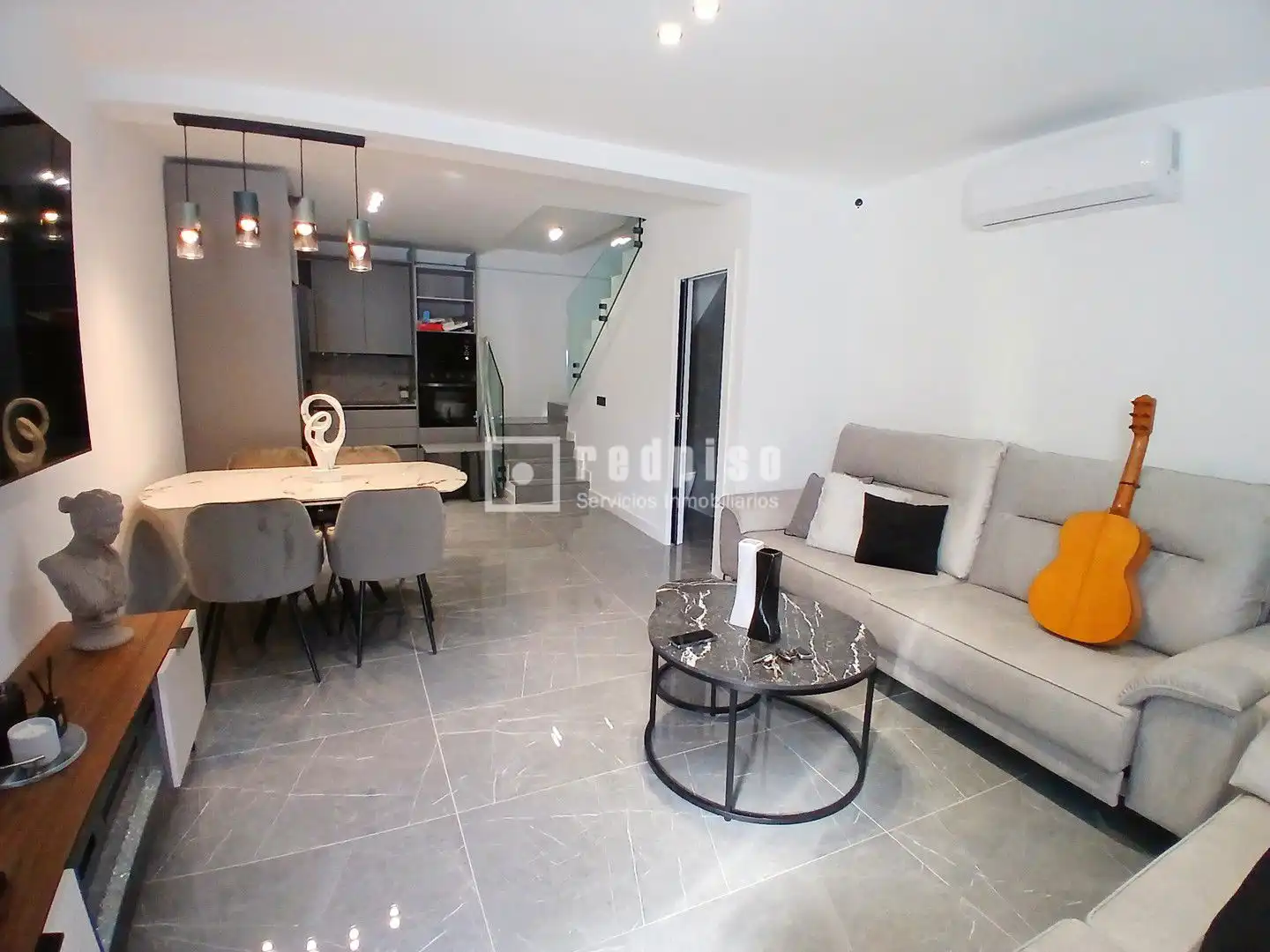 Living room of Houses for sale in Málaga  with Air Conditioner, Heating and Terrace