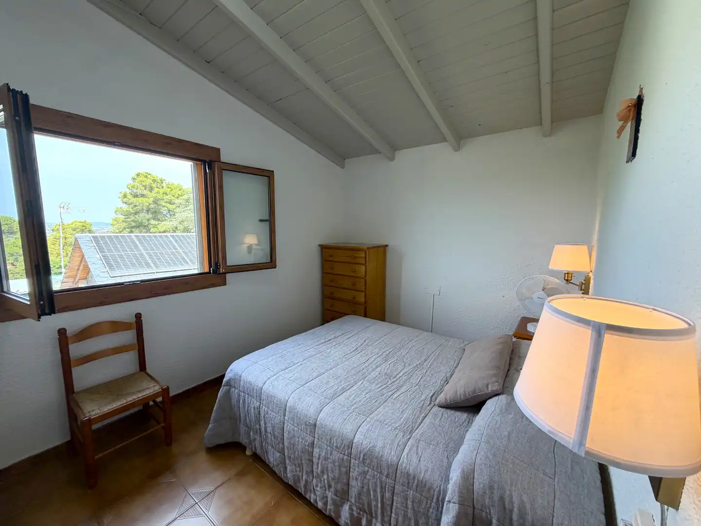 Dormitori de Finca rústica en venda en Mediona amb Jardí privat, Parquet i Terrassa