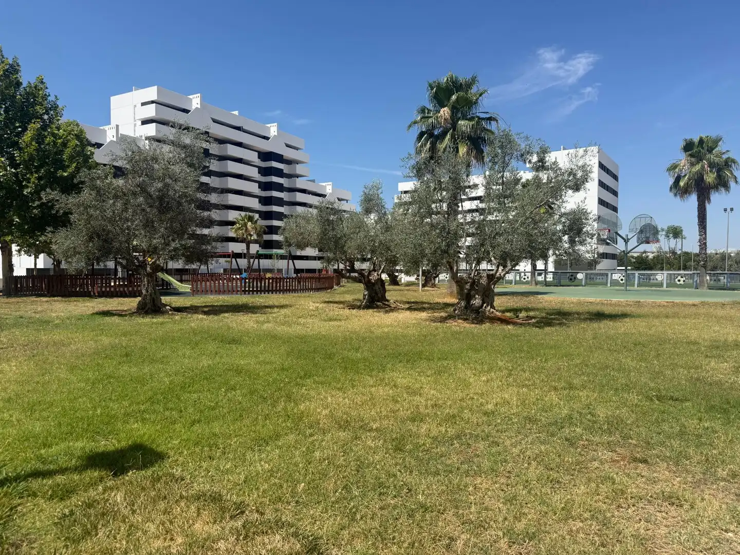 Wohnung zur Miete in Sevilla mit Klimaanlage