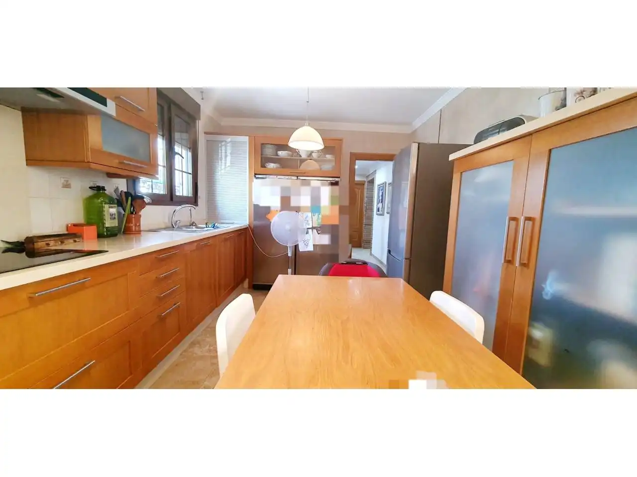 Cocina de Casa adosada en venta en Roquetas de Mar con Aire acondicionado, Calefacción y Jardín privado