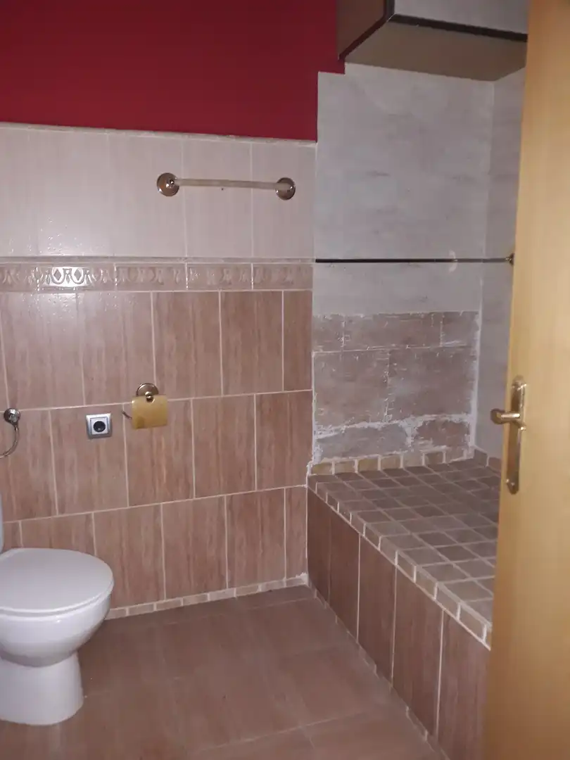 Baño de Casa adosada en venta en Les Borges Blanques con Parquet
