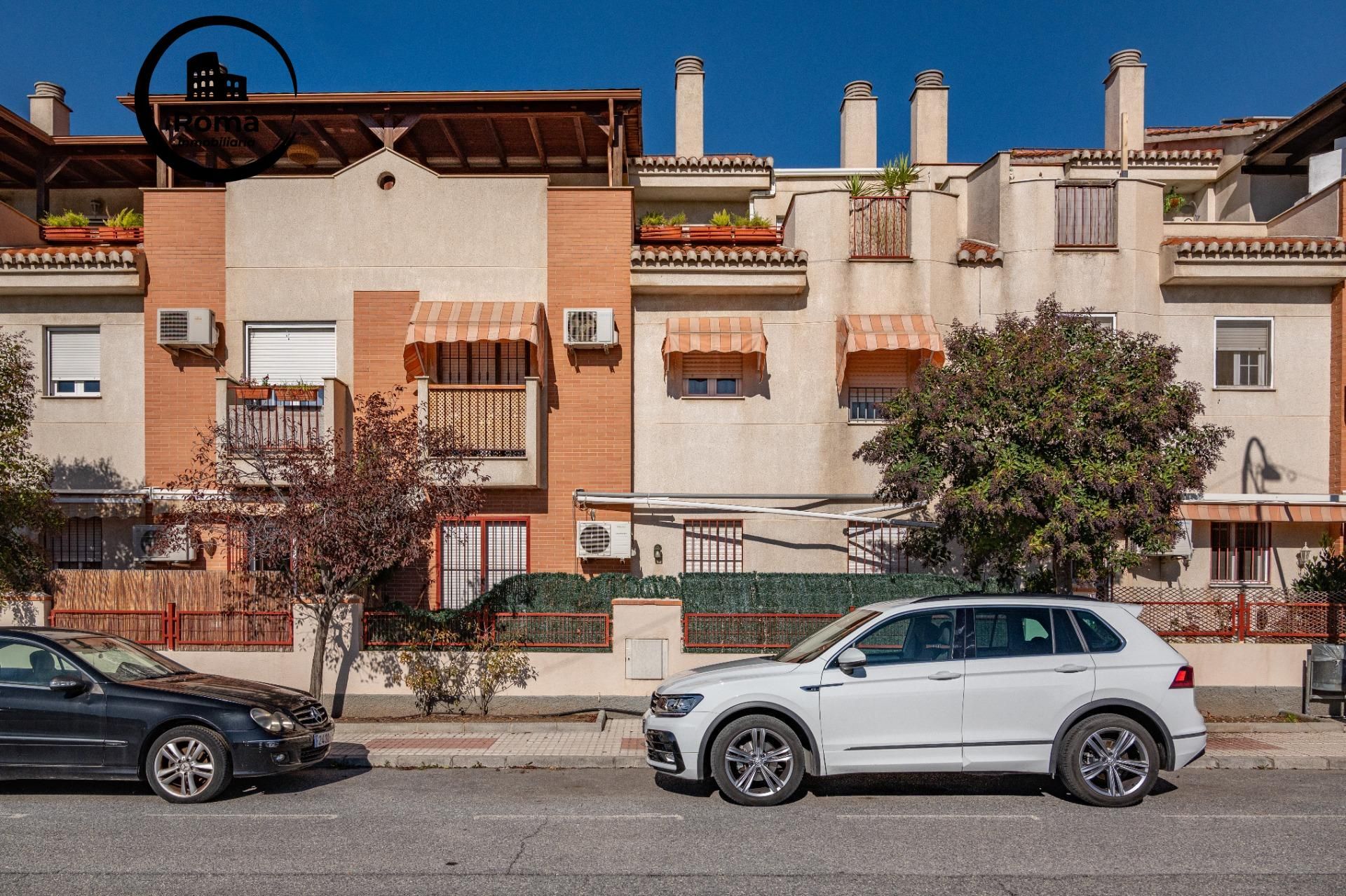 Exterior view of Flat for sale in Maracena  with Air Conditioner, Private garden and Terrace