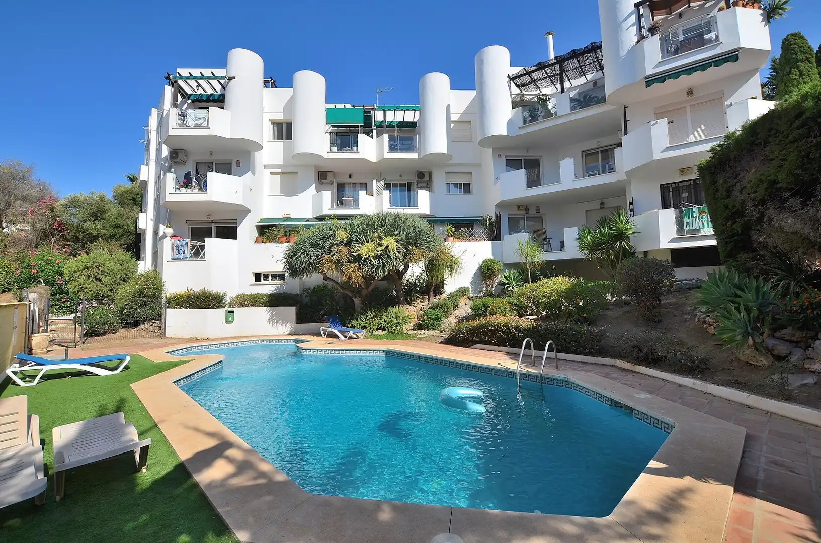 Exterior view of Duplexes for sale in Mijas  with Air Conditioner, Terrace and Oven