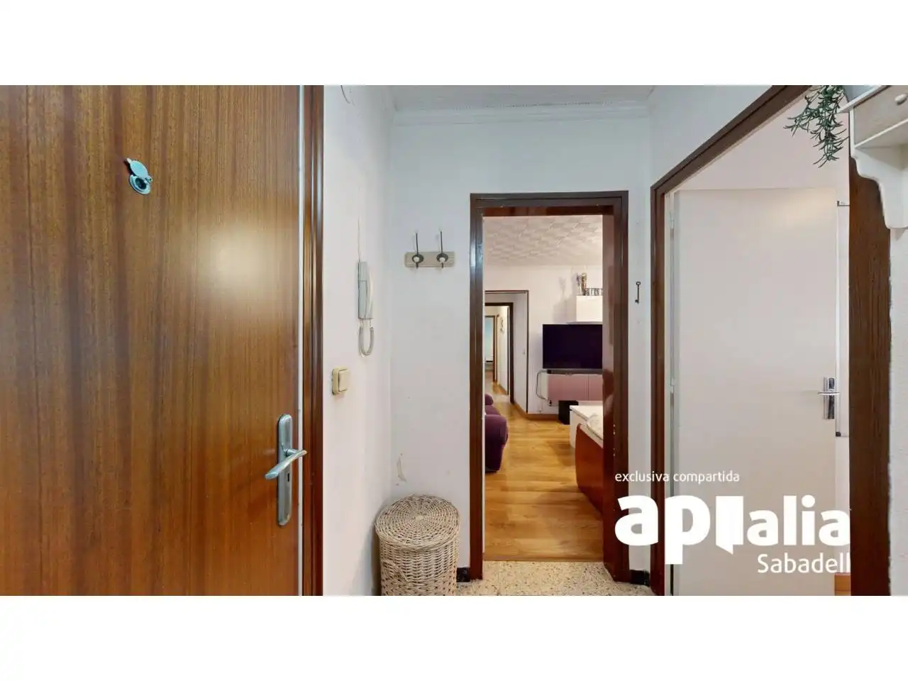 Piso en venta en Cerdanyola del Vallès con Aire acondicionado, Calefacción y Parquet