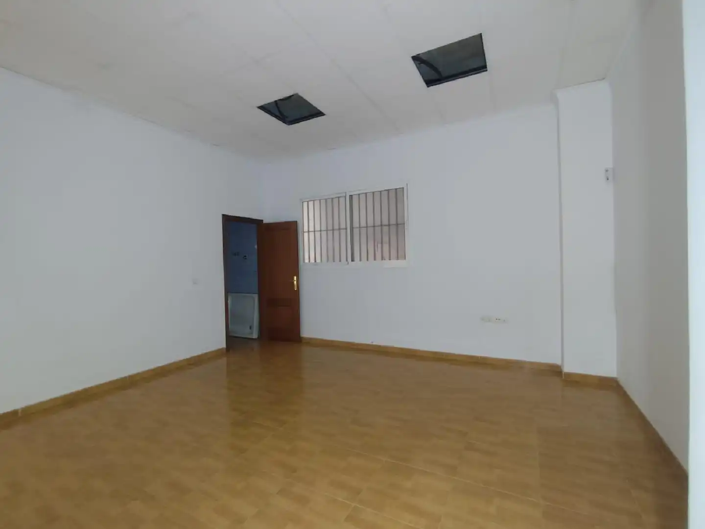 Commercial properties for sale in Bollullos Par del Condado
