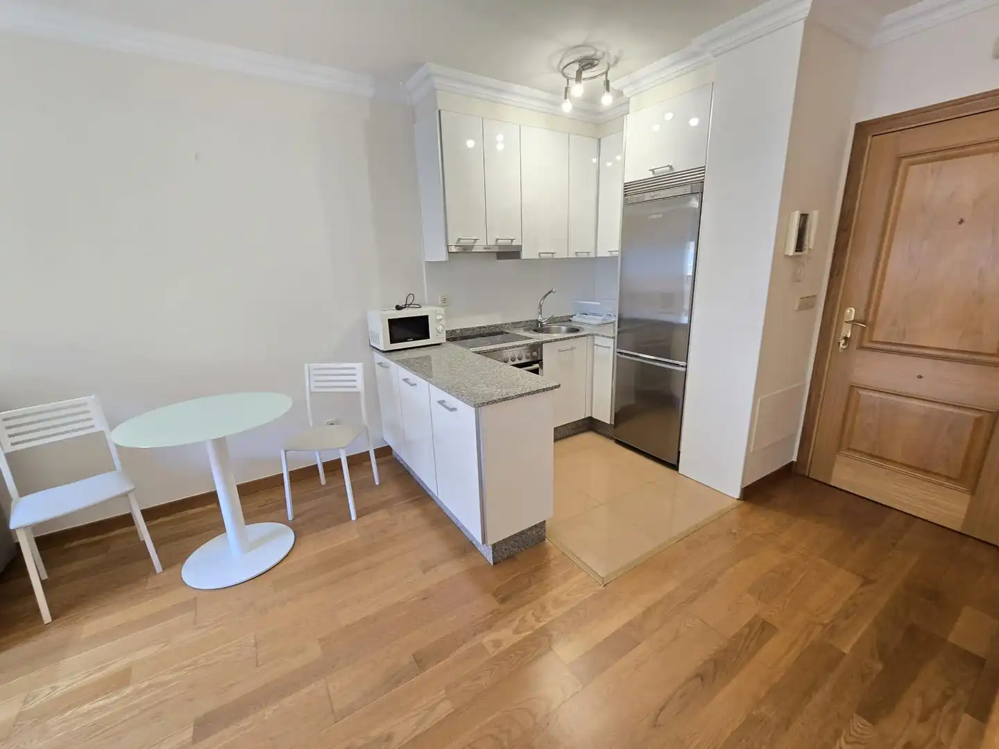 Apartament de lloguer a Avenida Castrelos, As Travesas - Balaídos
