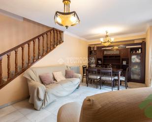 Living room of Single-family semi-detached for sale in  Granada Capital  with Air Conditioner and Heating