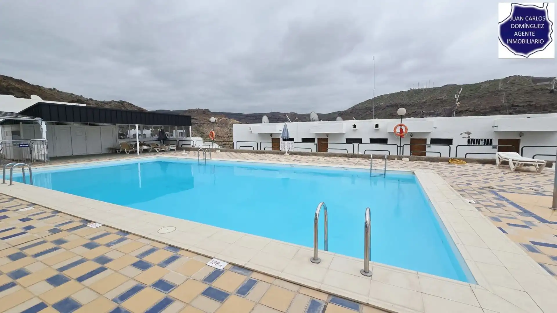 Piscina de Apartamento de alquiler en Mogán con Aire acondicionado, Terraza y Amueblado