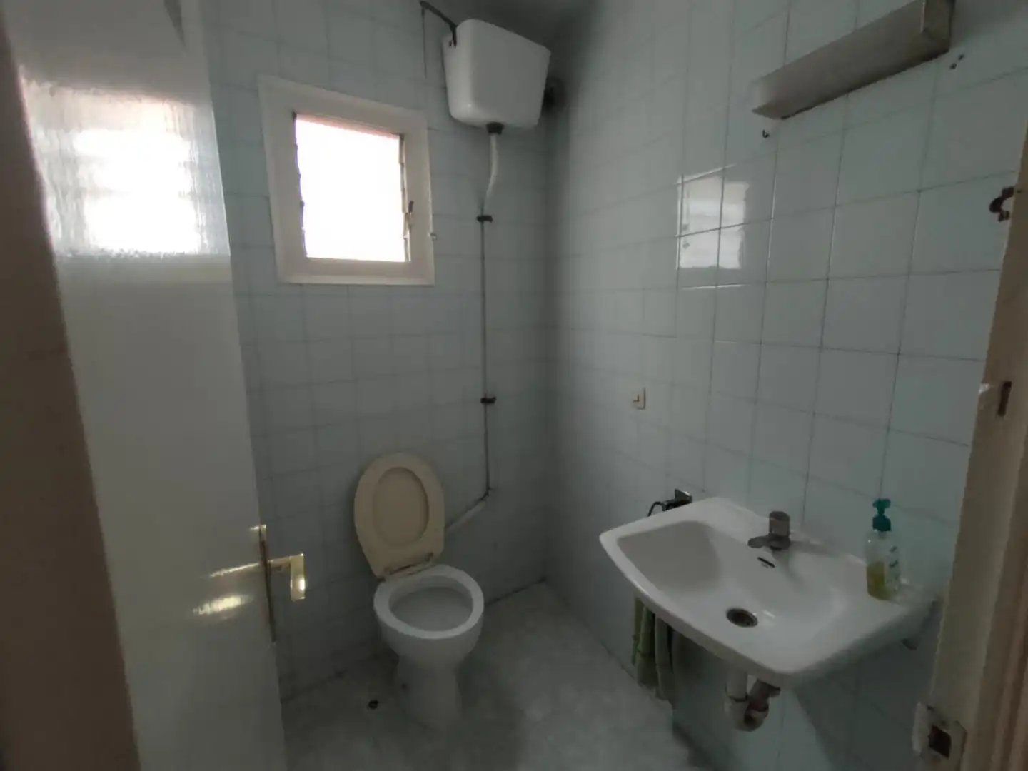 Bany de Edifici en venda en Girona
