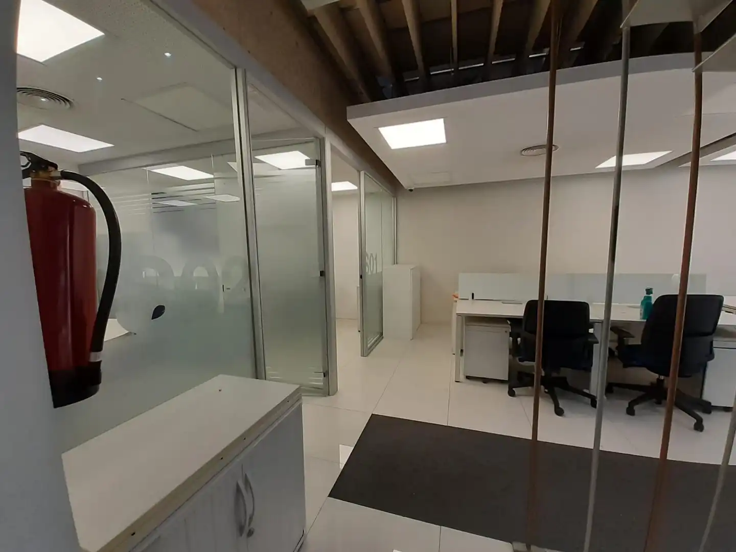 Business premises to rent in Centre - Sant Oleguer, imagen 3