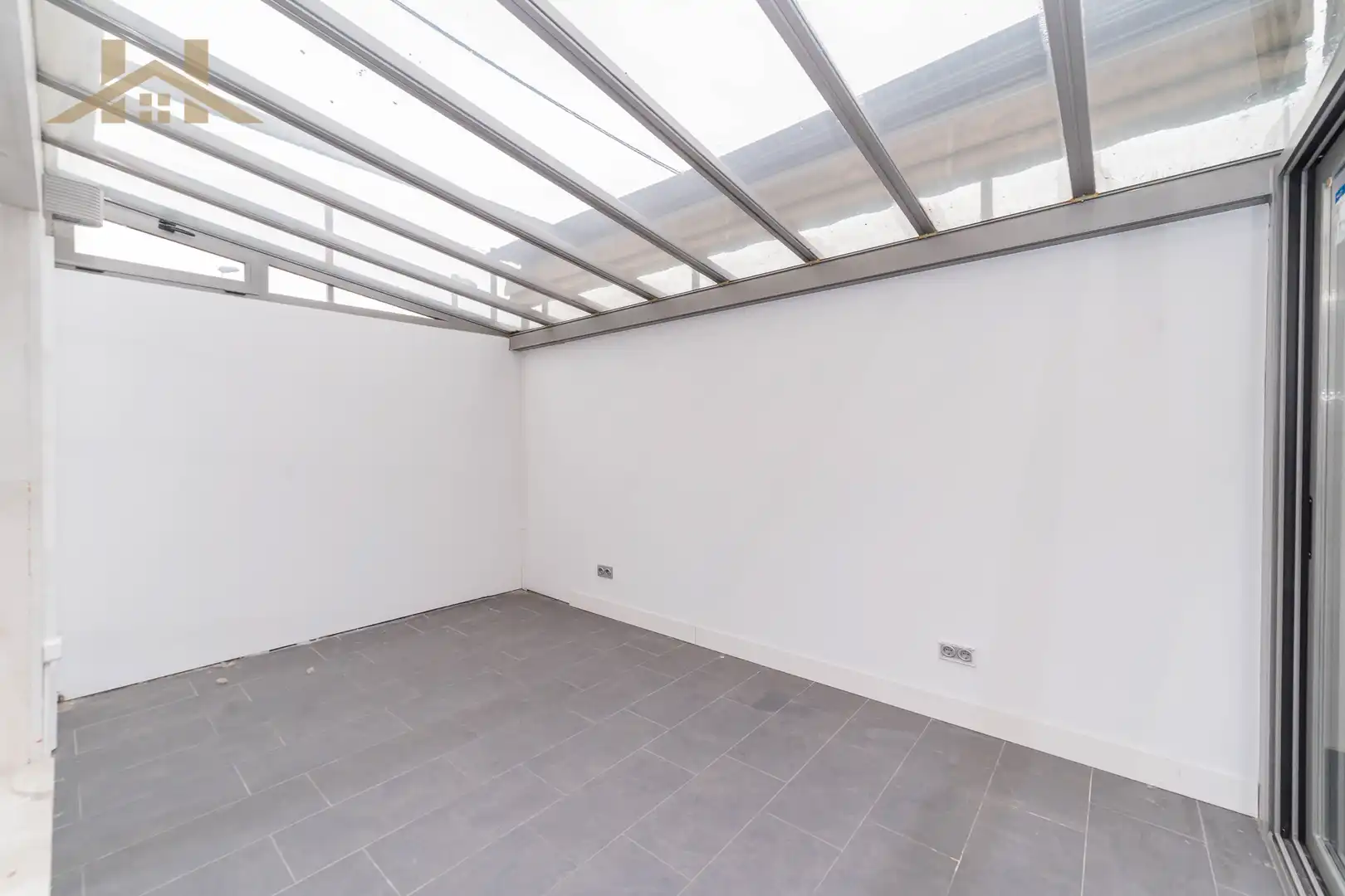 Flat with pool for sale in Calle de Hospital de Órbigo 6, imagen 7