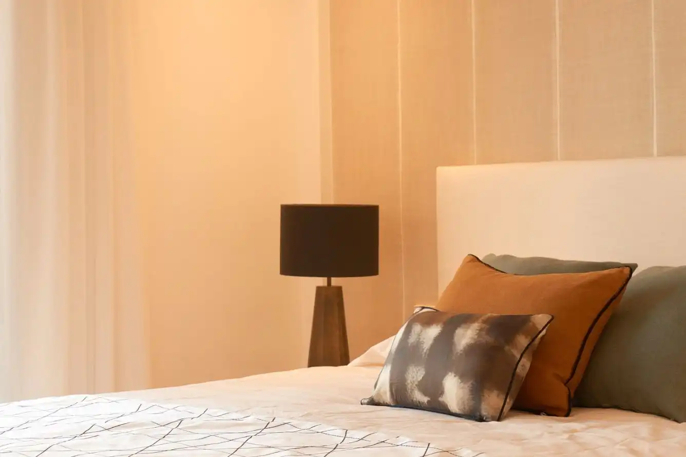 Schlafzimmer von Dachboden zur Miete in Benahavís mit Klimaanlage, Heizung und Parkett