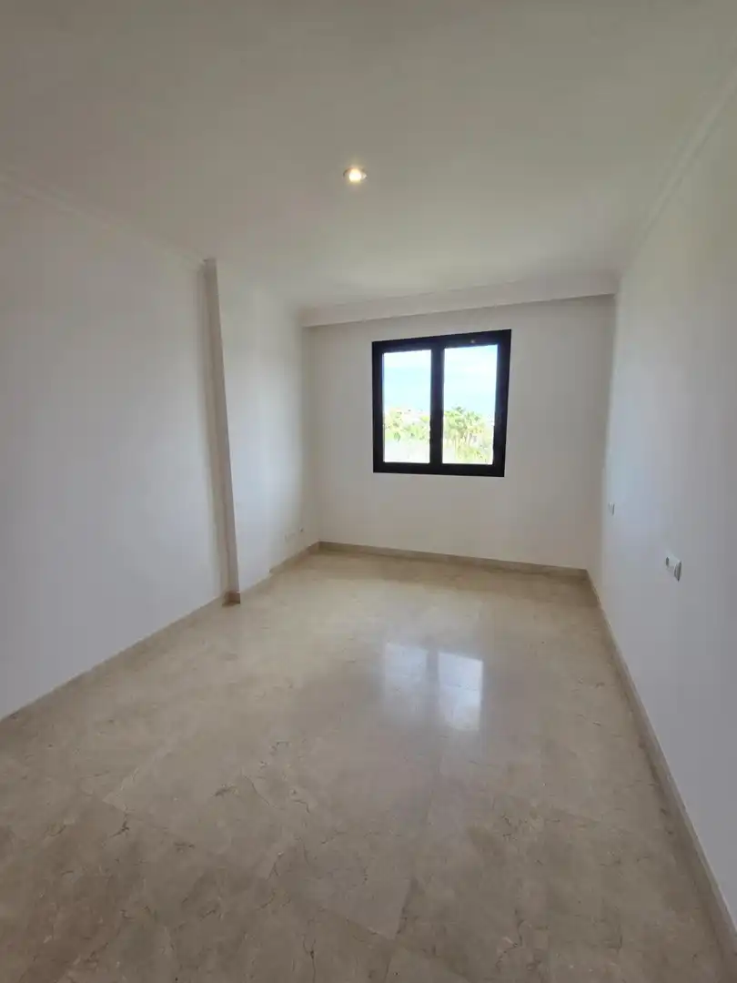 Dormitori de Pis de lloguer en  Palma de Mallorca amb Calefacció, Parquet i Terrassa