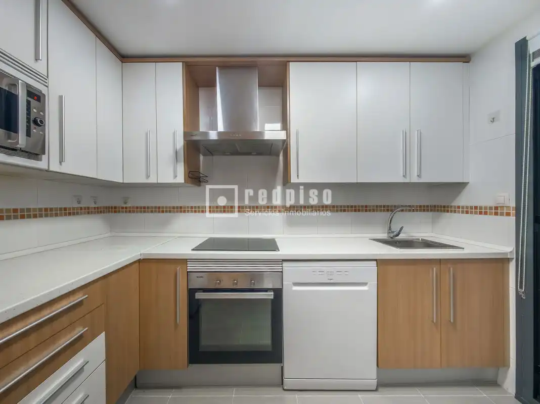 Kitchen of Flat for sale in Alcorcón  with Air Conditioner, Heating and Private garden