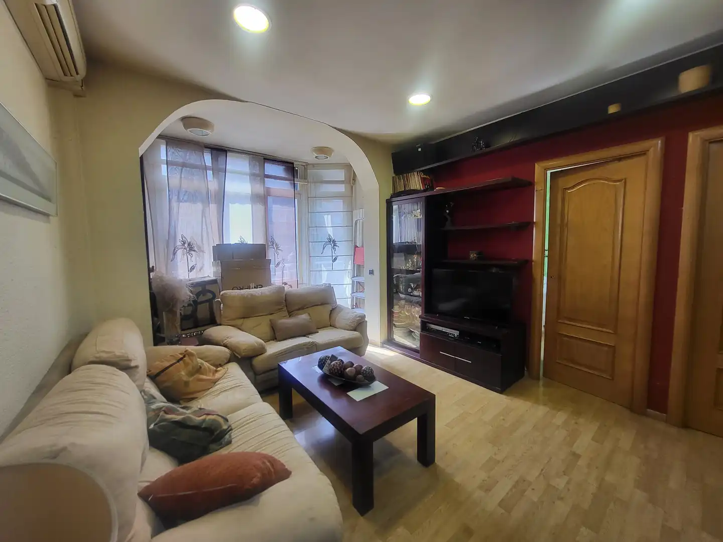 Flat with terrace for sale in Passeig de Torras i Bages, imagen 3