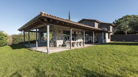 Impresionante propiedad exclusiva en Corbera de Llobregat  Urbanización Cases Pairals