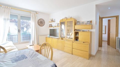 Deja que el Sol te despierte en este piso de 2 Habitaciones en Olot