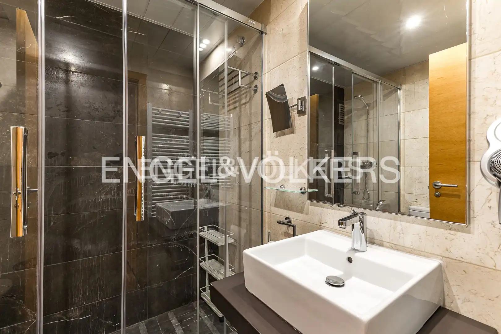 Appartamento con terrazza in vendita a Eixample, imagen 27