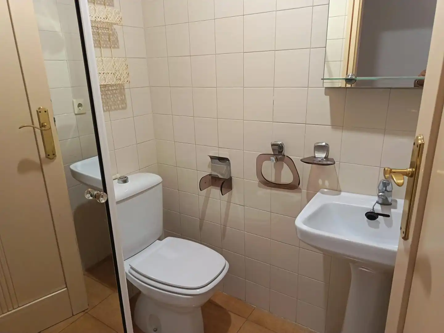 Baño de Piso en venta en Alicante / Alacant con Aire acondicionado, Trastero y Balcón