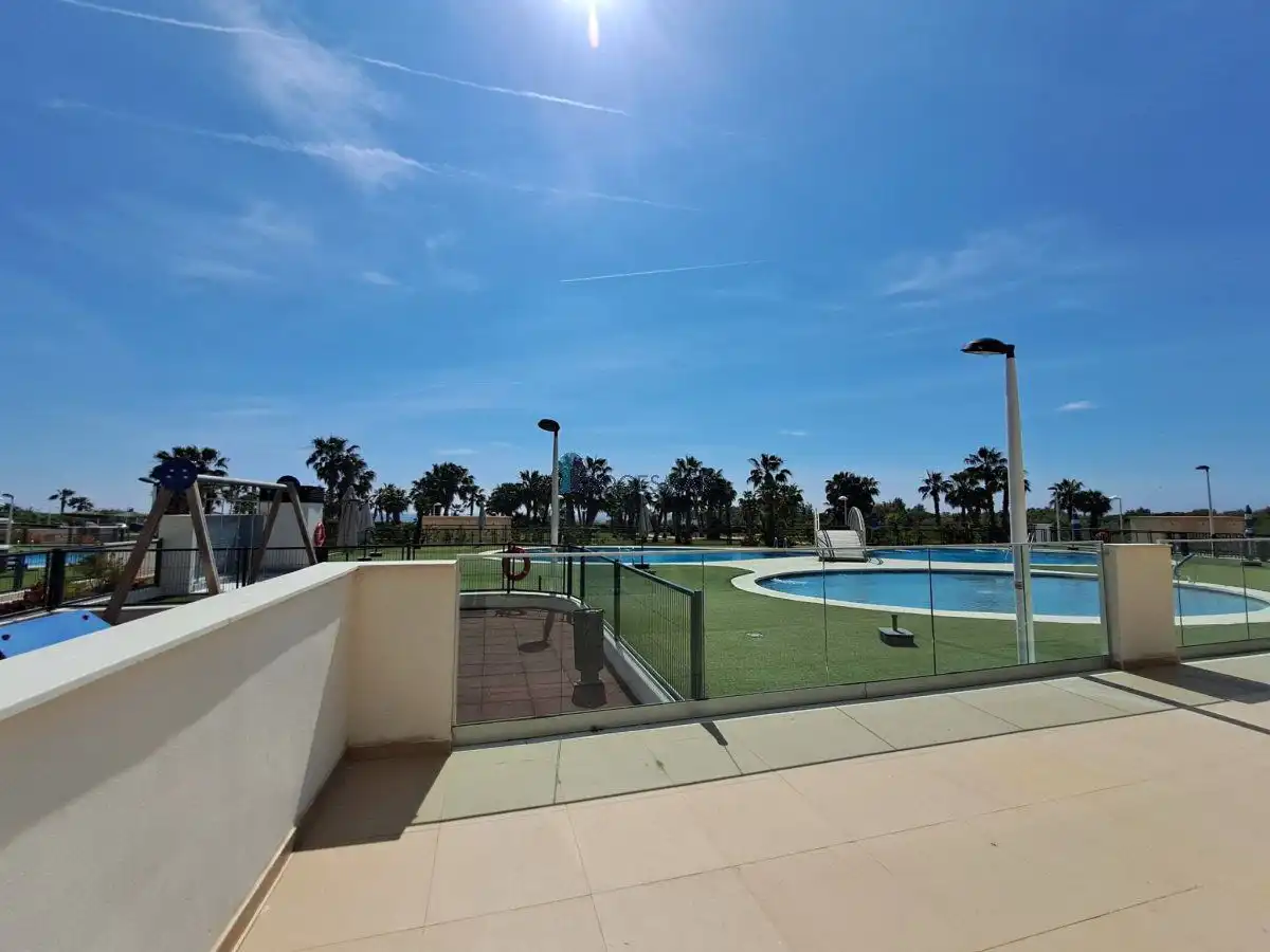 Piscina de Apartament en venda en Oropesa del Mar / Orpesa amb Aire condicionat, Calefacció i Terrassa