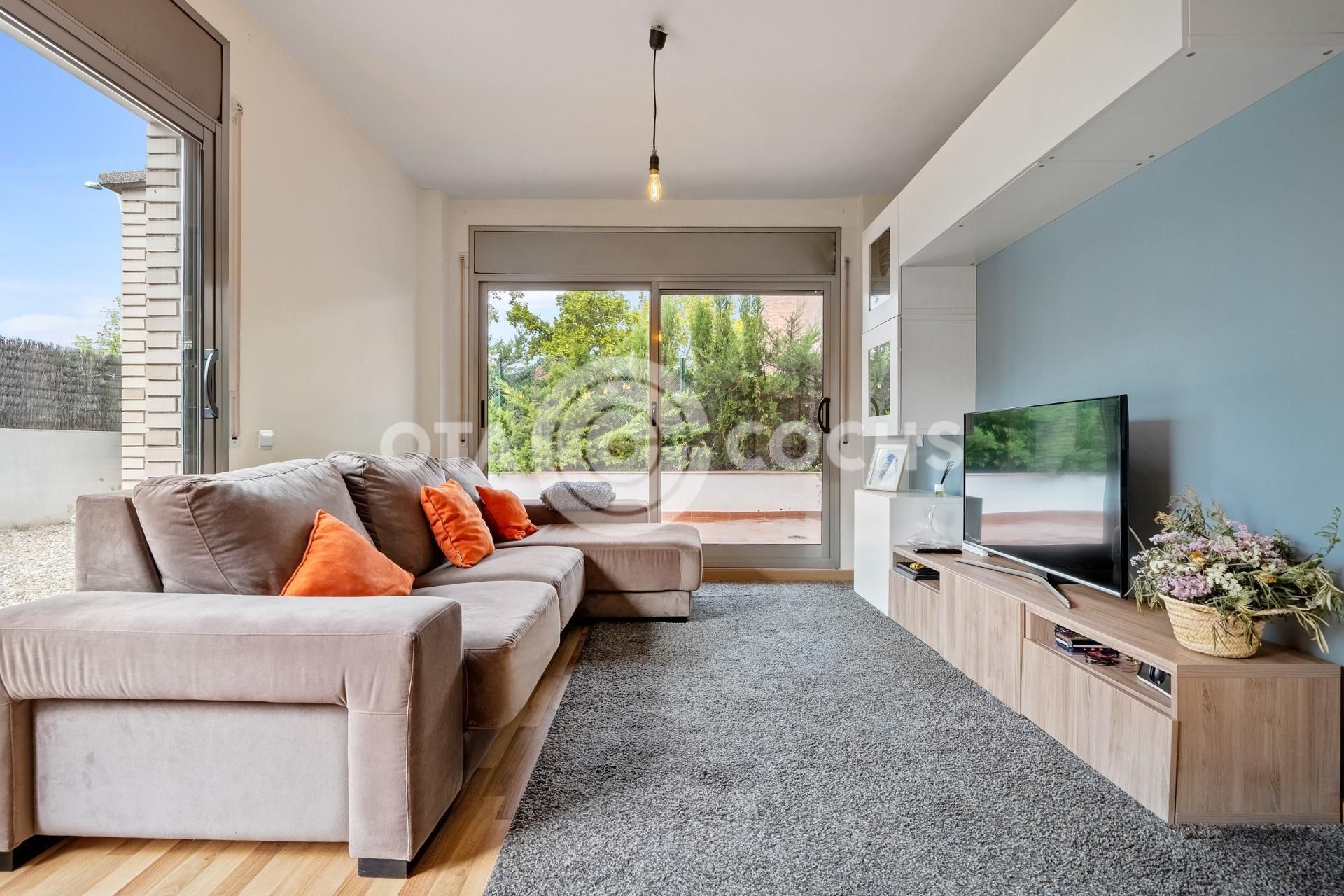 Living room of Flat for sale in Reus  with Air Conditioner, Heating and Private garden