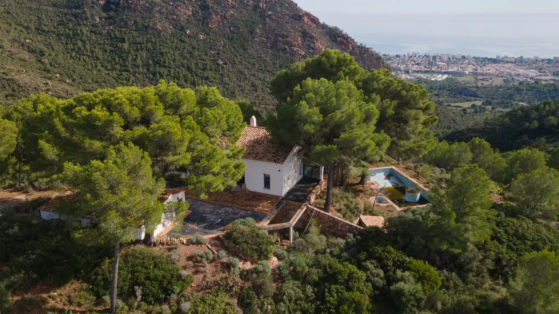 Vista exterior de Casa o chalet en venta en Benicasim / Benicàssim con Calefacción, Jardín privado y Terraza