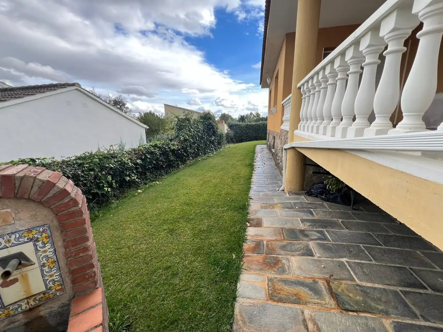Garden of Houses for sale in Pepino  with Air Conditioner, Heating and Private garden