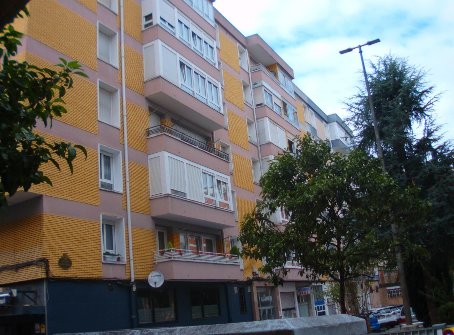 Exterior view of Flat for sale in Torrelavega   with Parquet flooring