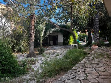 Terreno residenziale in vendita a Avenida Constantino López