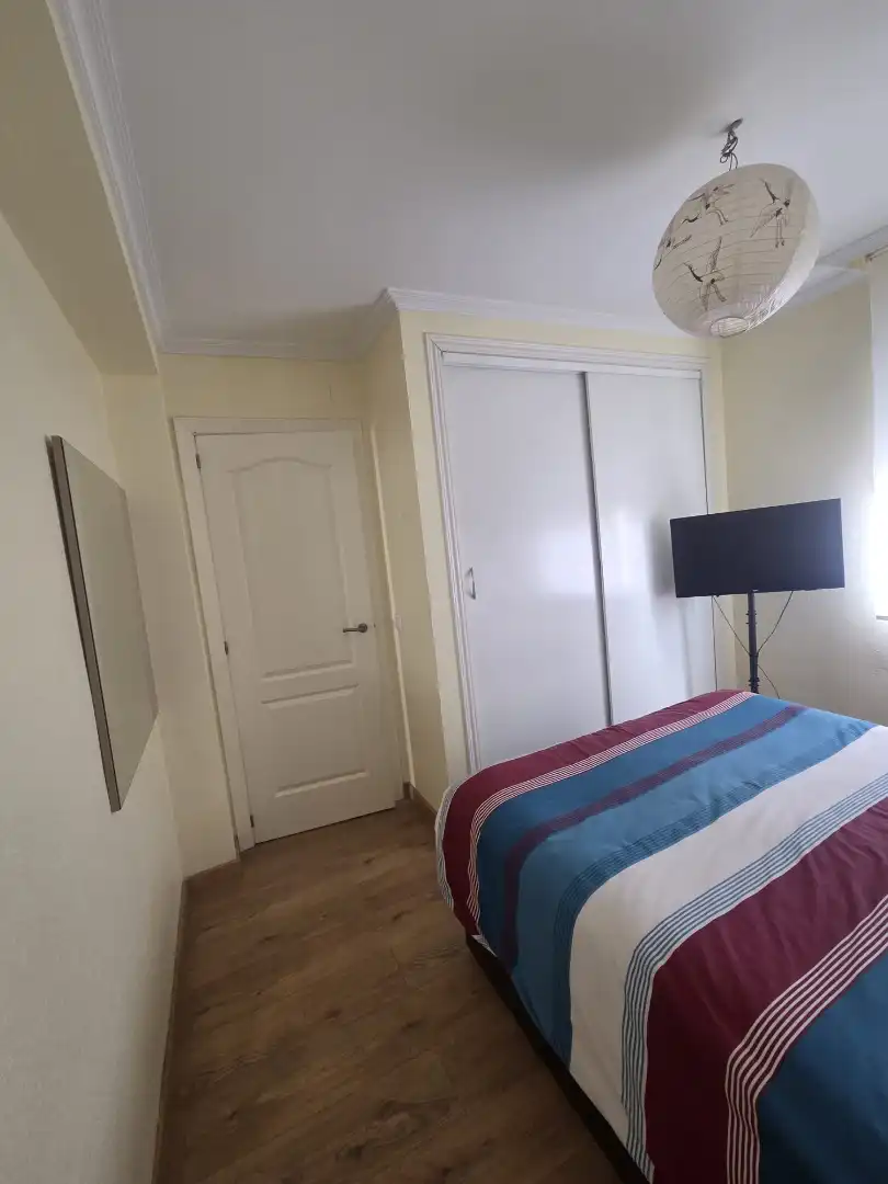 Habitación de Piso de alquiler en Badajoz con Aire acondicionado, Calefacción y Amueblado