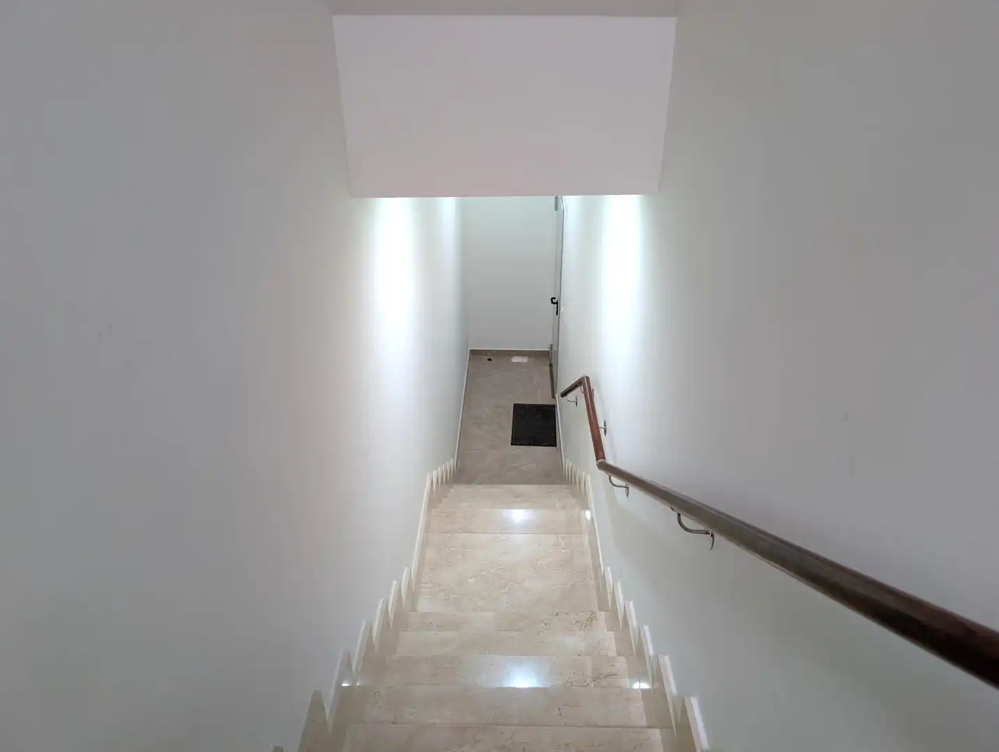 Casa adosada en venta en Calle RIU SEGURA, Castalla