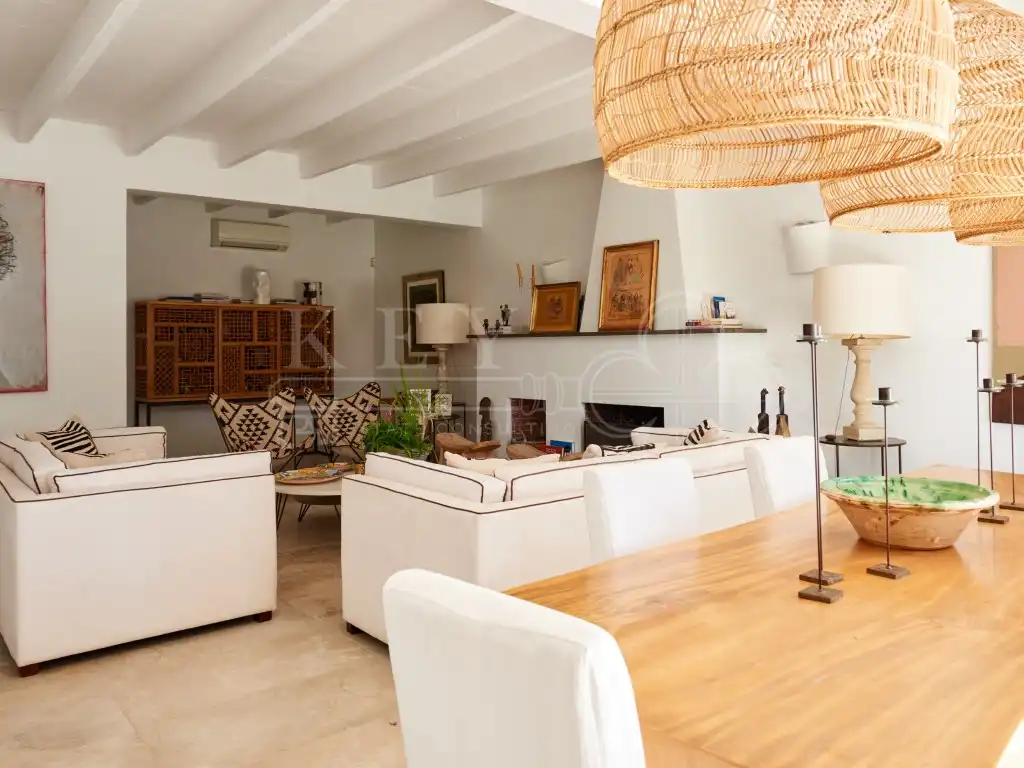 Living room of Houses for sale in Es Castell  with Air Conditioner, Heating and Private garden