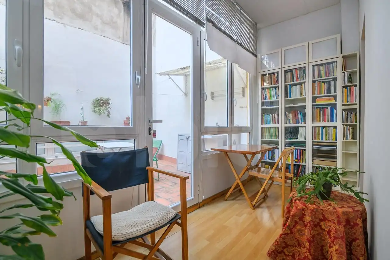 Schlafzimmer von Wohnung zum Verkauf in Barcelona mit Heizung, Parkett und Terrasse