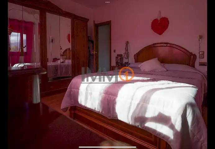 Habitación de Casa adosada en venta en Alàs I Cerc con Calefacción, Jardín privado y Terraza