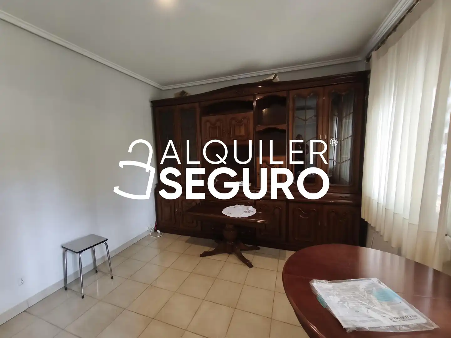 Sala d'estar de Pis de lloguer en Zaragoza amb Aire condicionat, Calefacció i Moblat