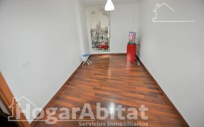 Bedroom of Flat for sale in Paterna  with Terrace