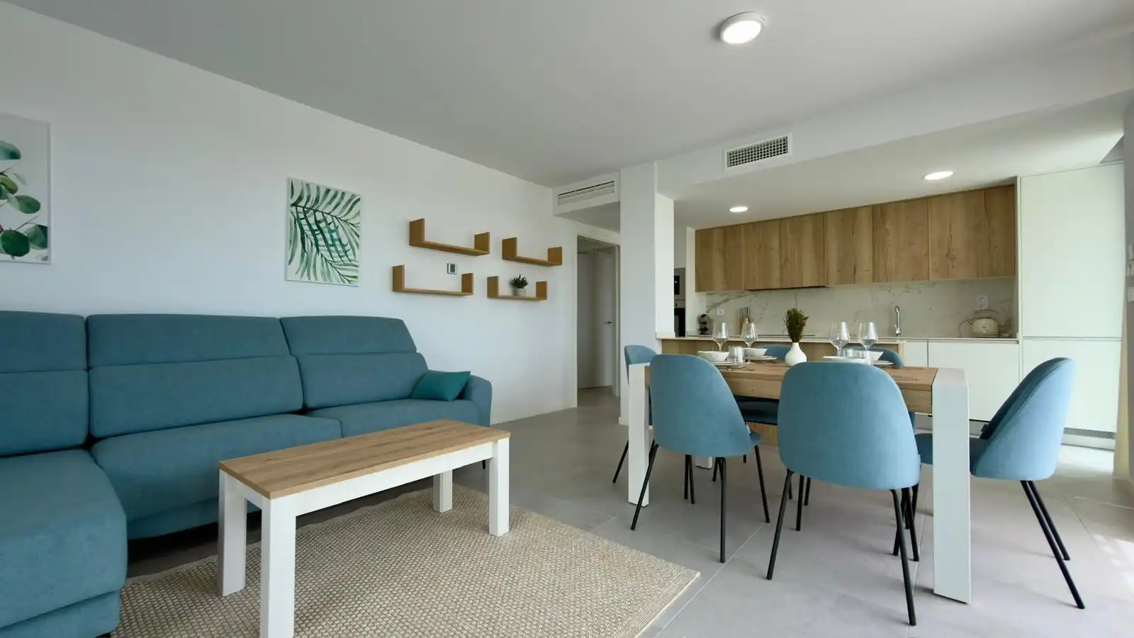 Sala d'estar de Apartament de lloguer en Finestrat amb Aire condicionat, Jardí privat i Terrassa
