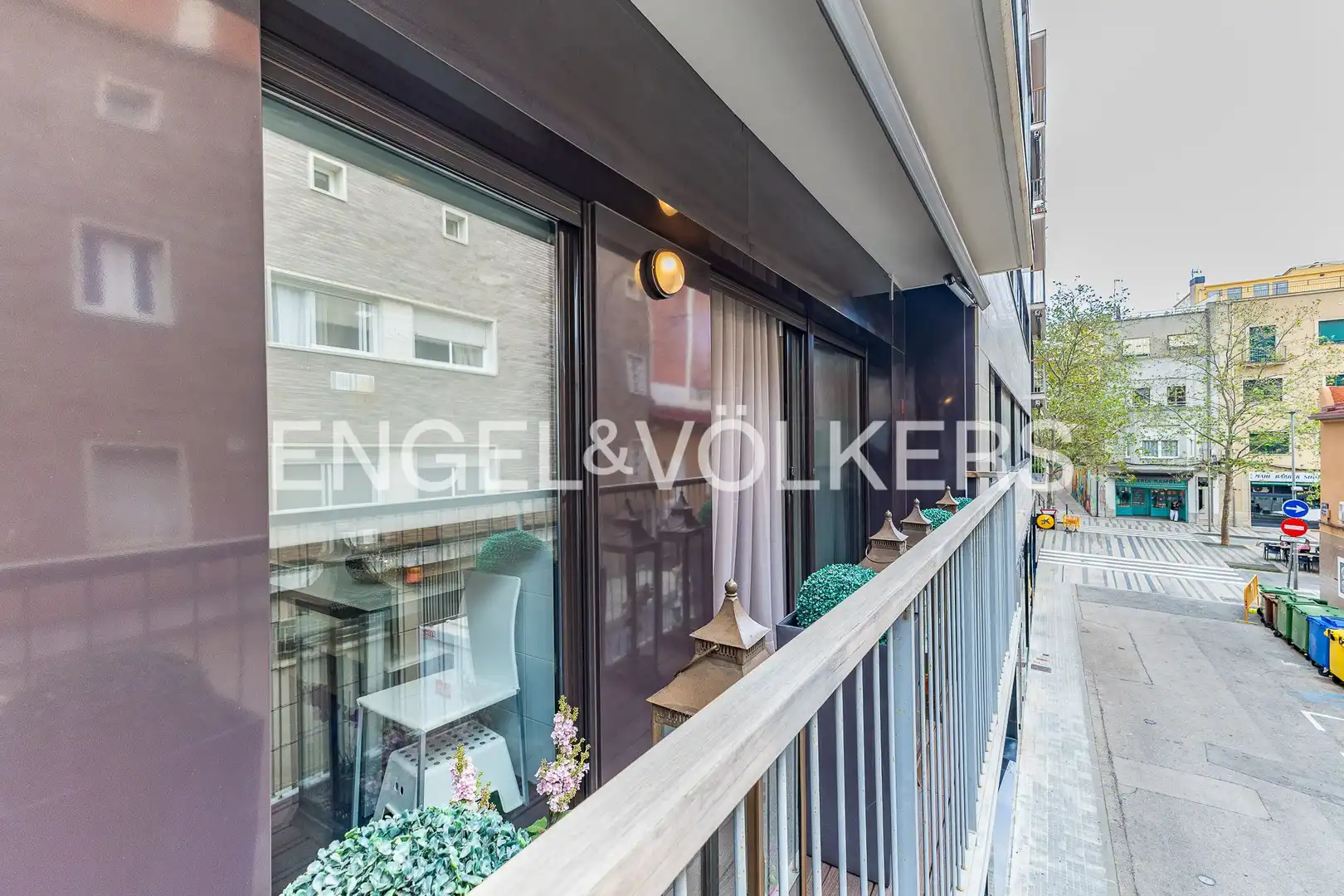 Terraza de Piso en venta en Ponent