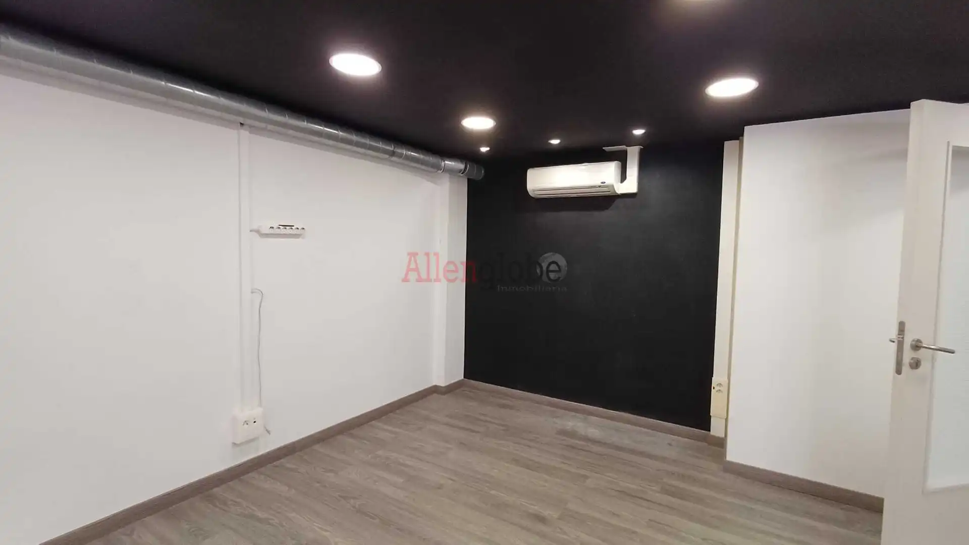 Büro zur Miete in Oviedo 