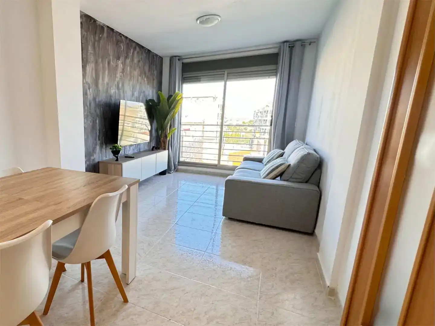 Sala de estar de Piso en venta en La Ràpita con Aire acondicionado, Piscina y Balcón