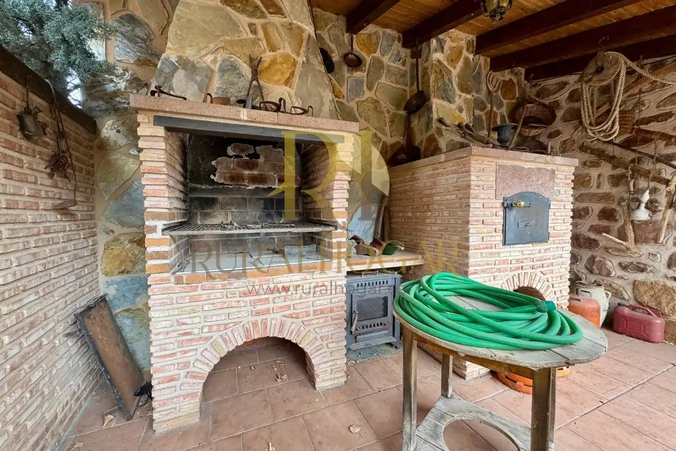 Kitchen of Houses for sale in Molina de Aragón  with Private garden, Parquet flooring and Storage room