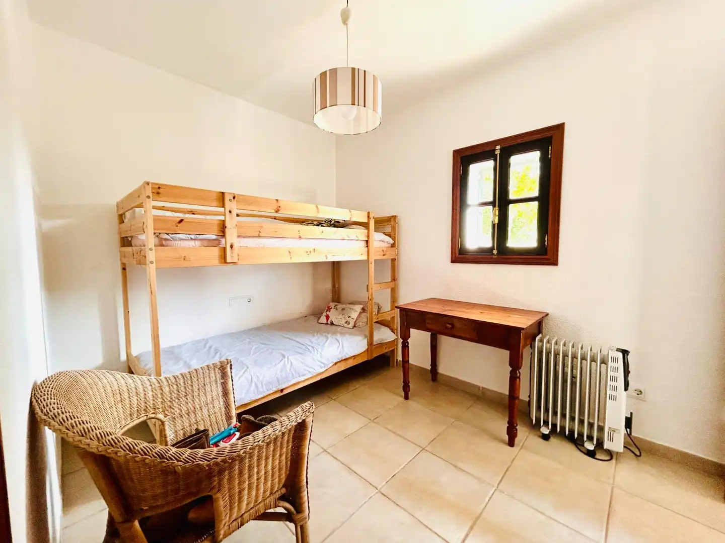 Habitación de Casa o chalet de alquiler en Puigpunyent con Jardín privado, Terraza y Piscina comunitaria