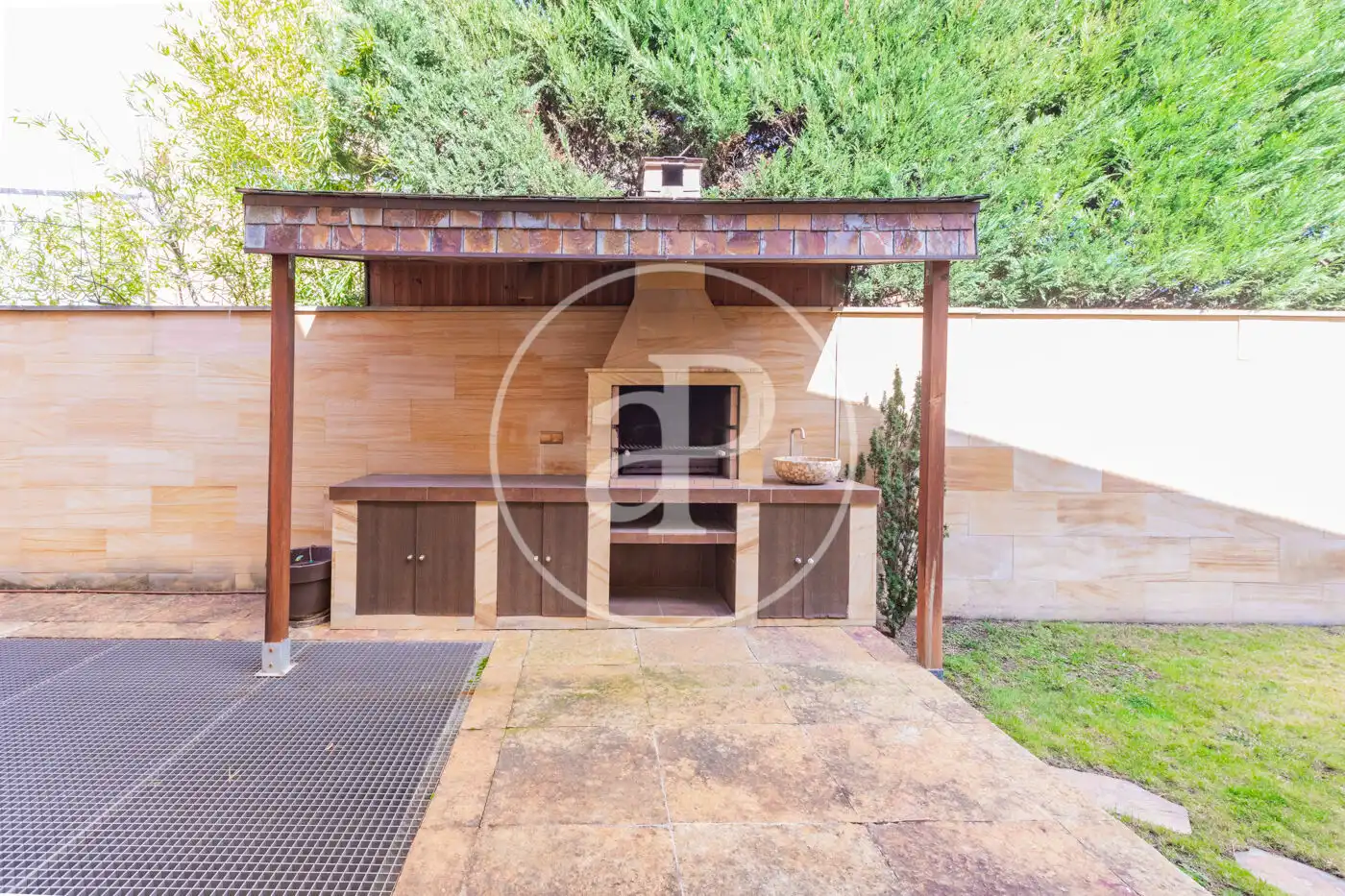 Jardín de Casa o chalet en venta en Madrid con Aire acondicionado, Calefacción y Jardín privado